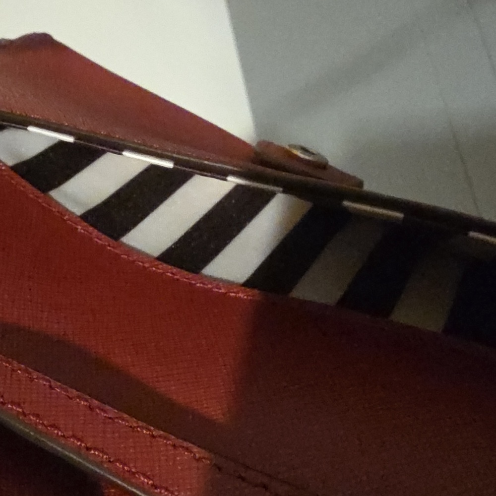 HENRI BENDEL NEW YORK Multi Red/Orange Crossbody/Clutch/Wallet Leather Bag - Picture 13 of 15